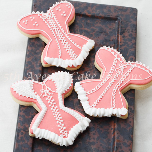 royal icing piping techniques
