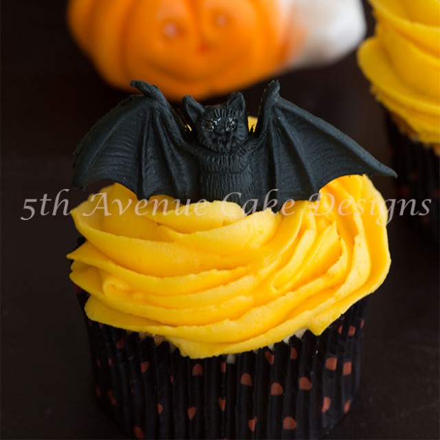 Sugar bats and ghosts just in time for Halloween