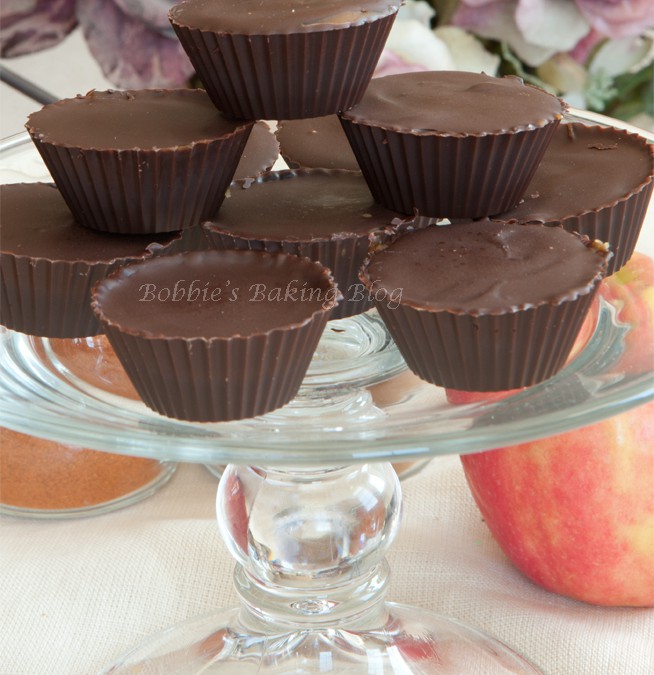 Spicy Chocolate Caramel-Apple Cups
