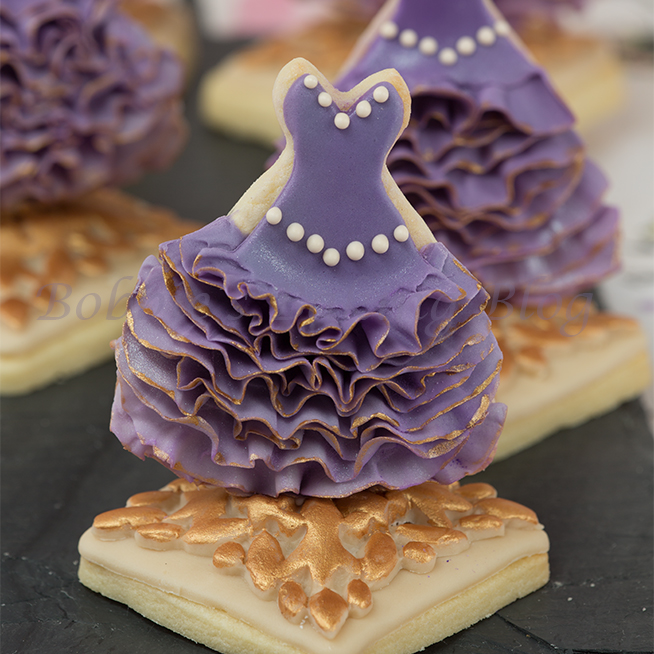 learn the how to ruffle fondant/gumpaste & royal icing ombre dress tutorial