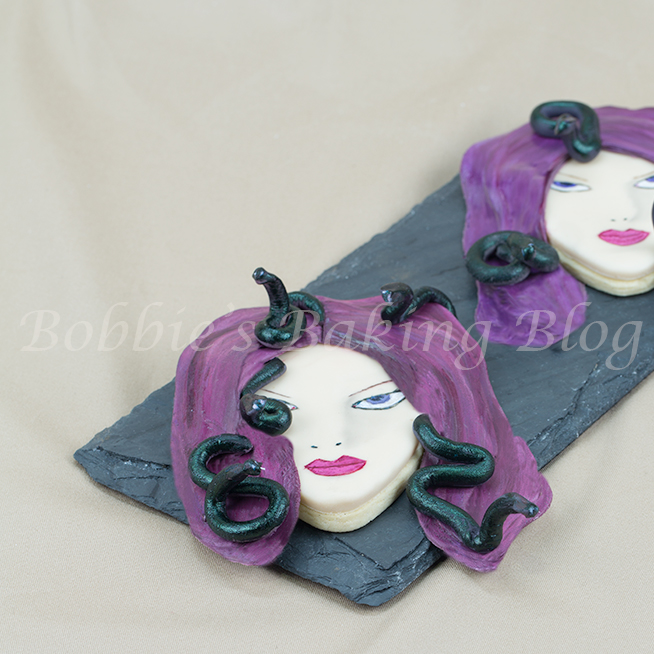 Hand painted fondant face 