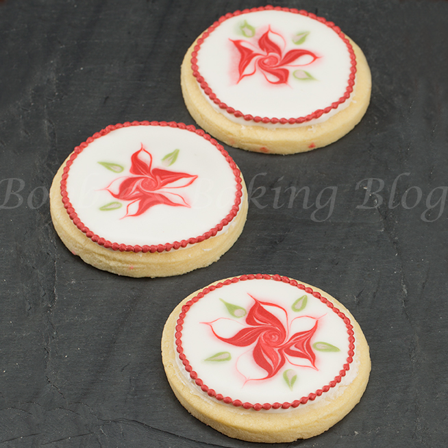 Christmas Cookies with Wet on Wet Piping