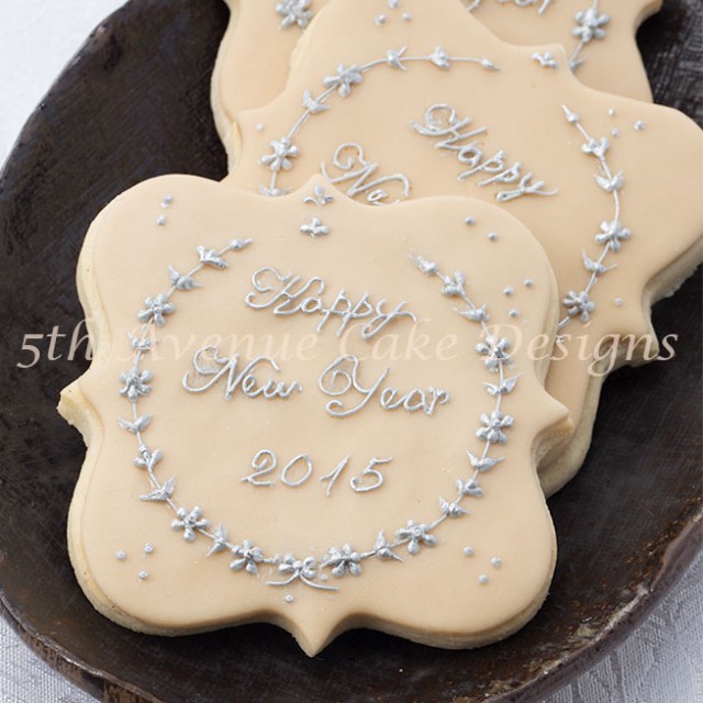 2015 New Year Cookie pressure piped by Bobbie Noto