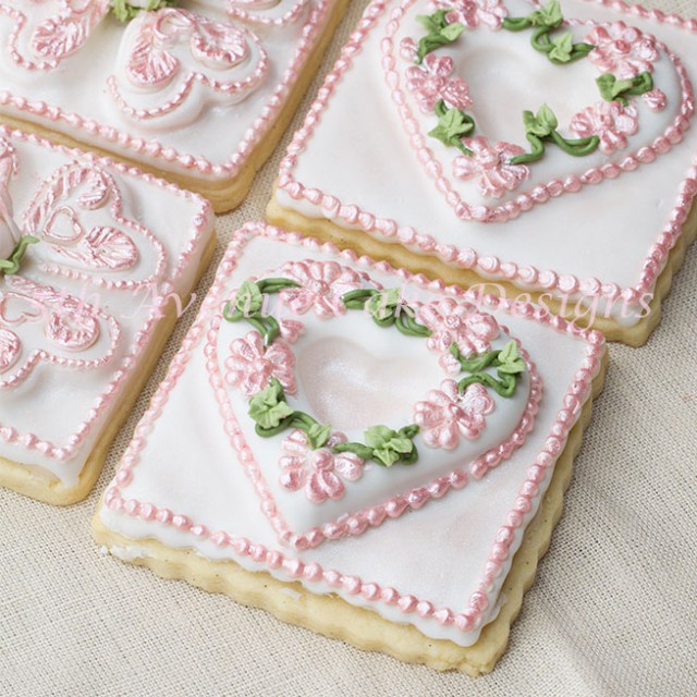 Wedding cookies by Bobbie Noto