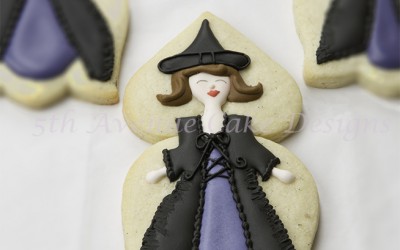 How to Decorate and Create Halloween Witch Cookies