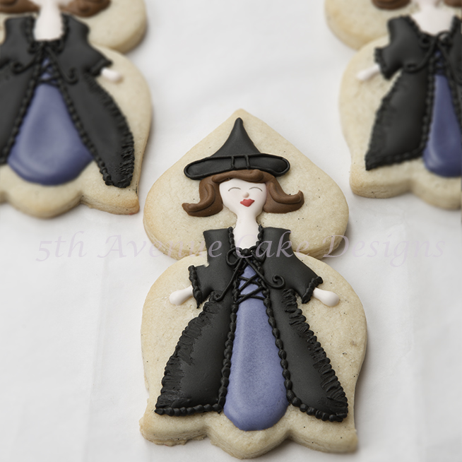 3 witch cookies by Bobbie Noto