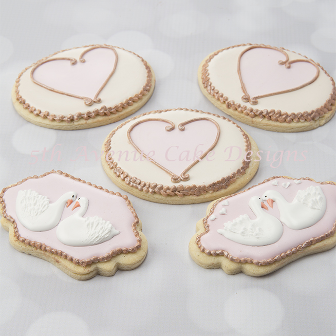 Love Swan cookies