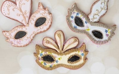 Venetian Mask Cookies for Mardi Gras