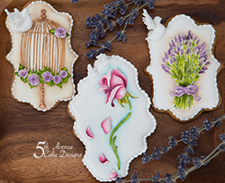 5ᵗʰ Avenue’s Beautiful Royal Icing Floral Cookies with a Vintage Background 🌹🌸⚜️